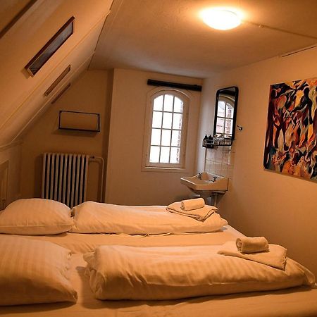리베 Den Gamle Arrest B&B 외부 사진
