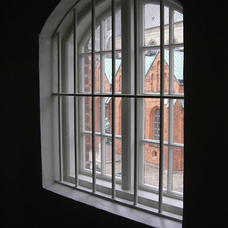 리베 Den Gamle Arrest B&B 외부 사진