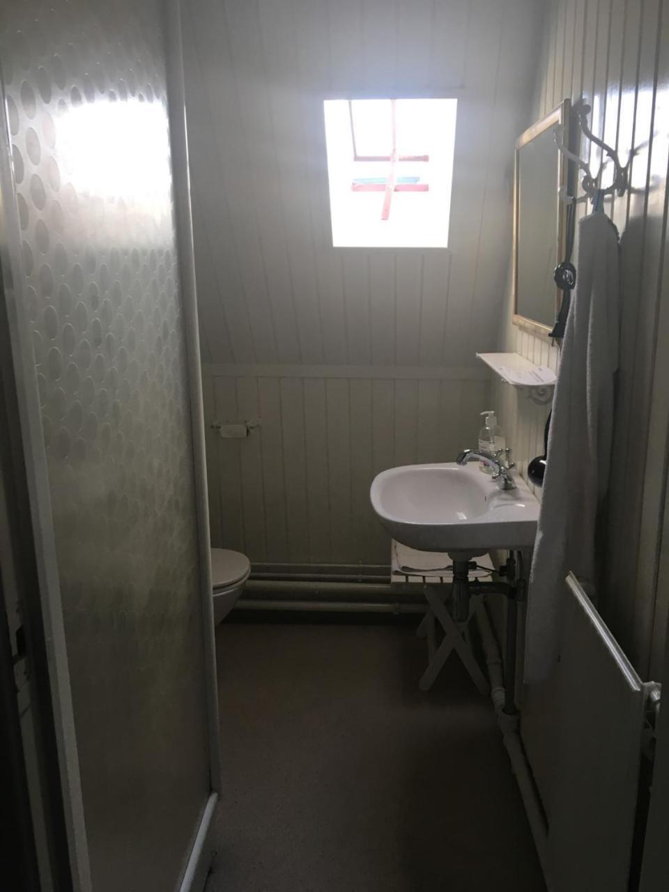 리베 Den Gamle Arrest B&B 외부 사진