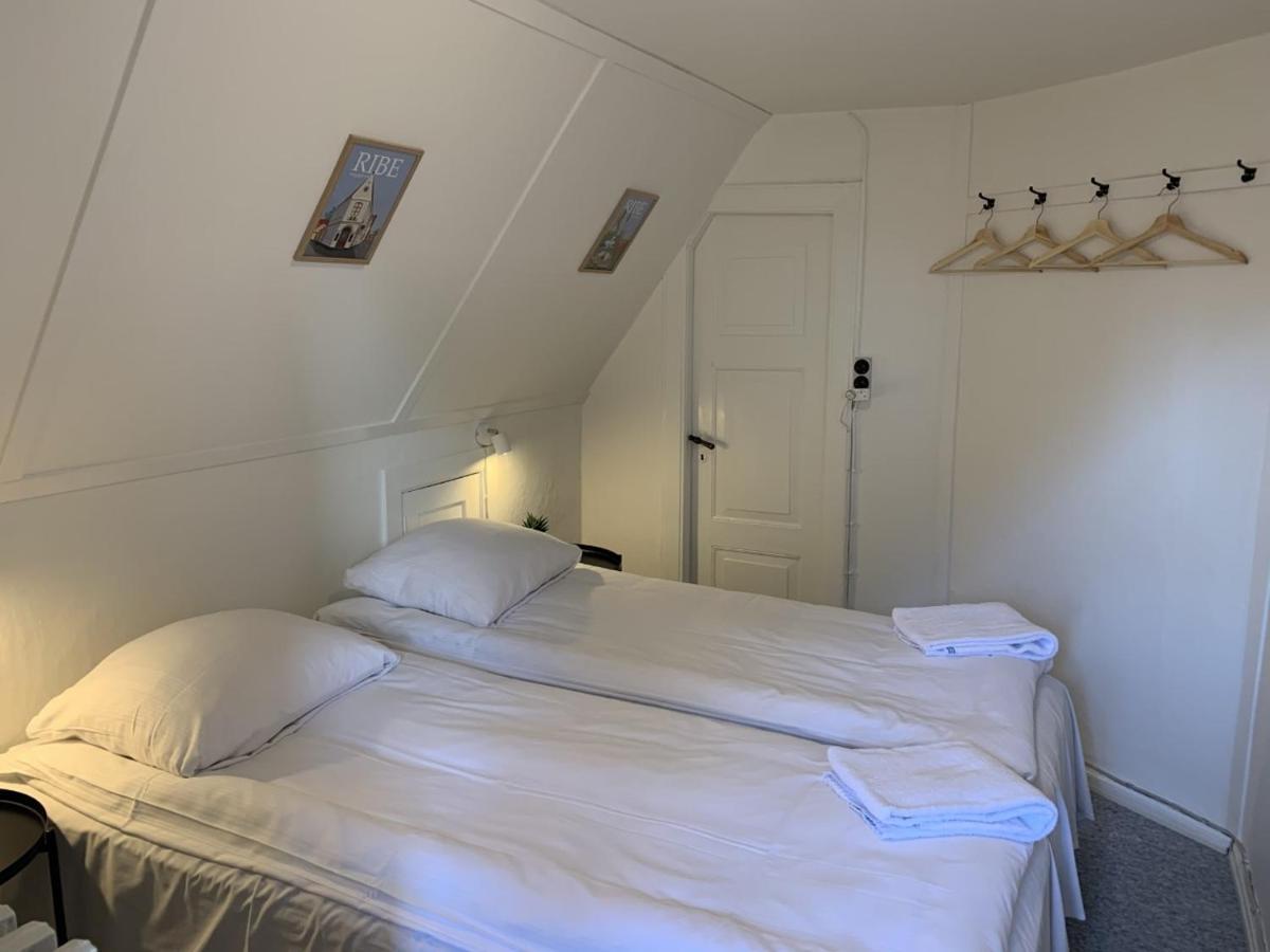 리베 Den Gamle Arrest B&B 외부 사진